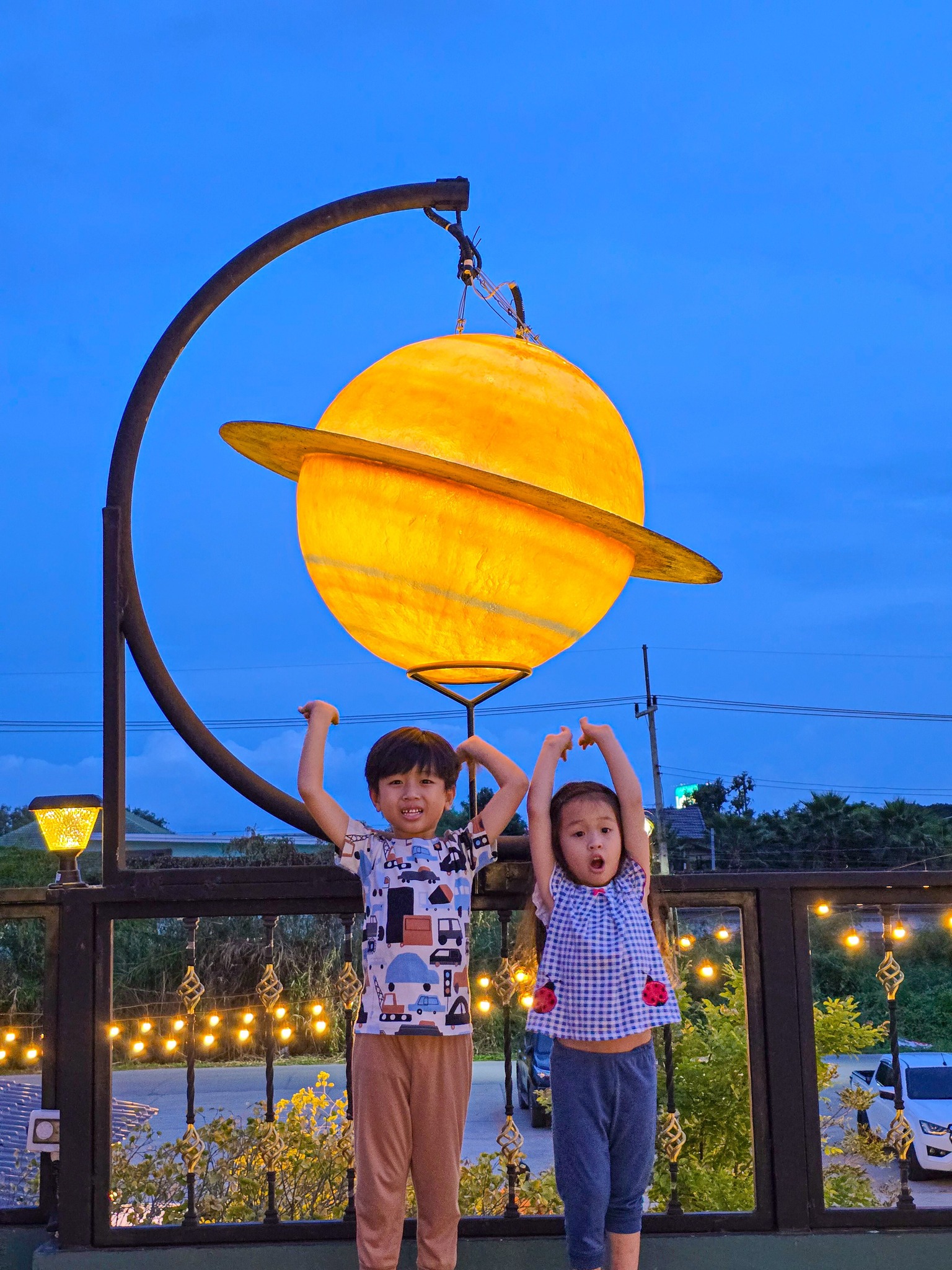 โคมไฟดาวเสาร์ 80 CM